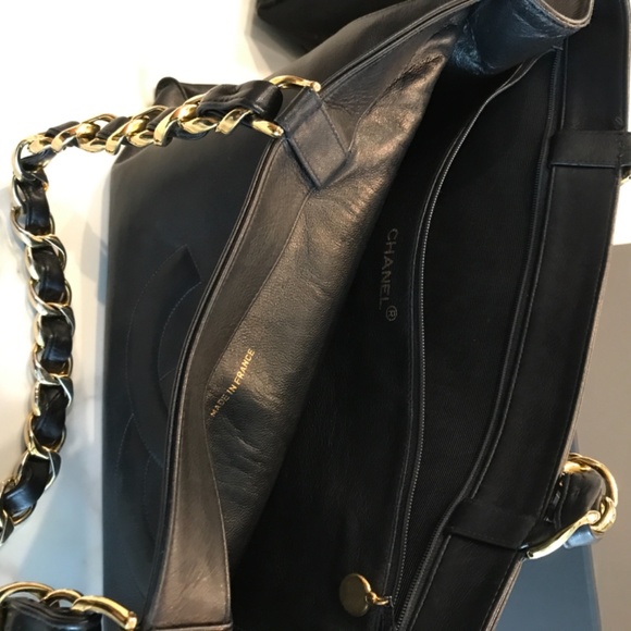 Vintage Chanel CC Logo Chain Shoulder Tote Bag - Picture 12 of 16